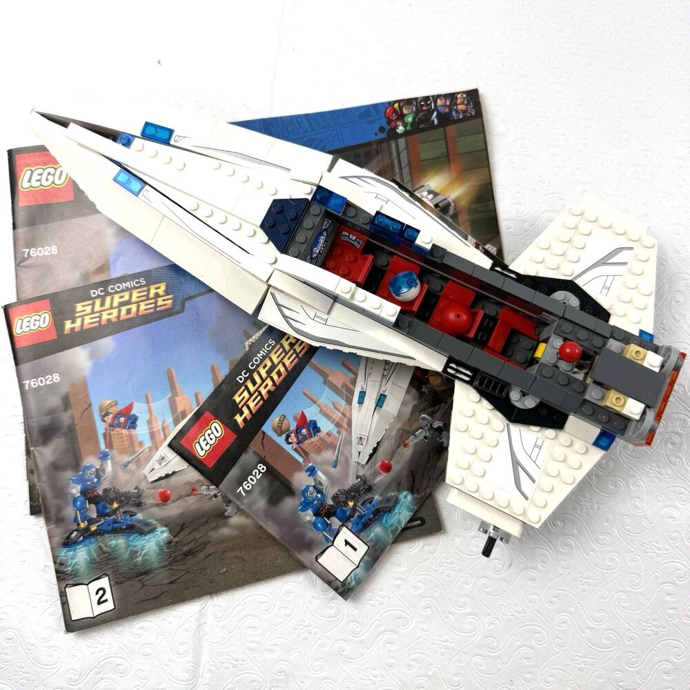 Lego Darkseid Invasion Super Heroes 76028 Incomplete Partial Ship Manuals